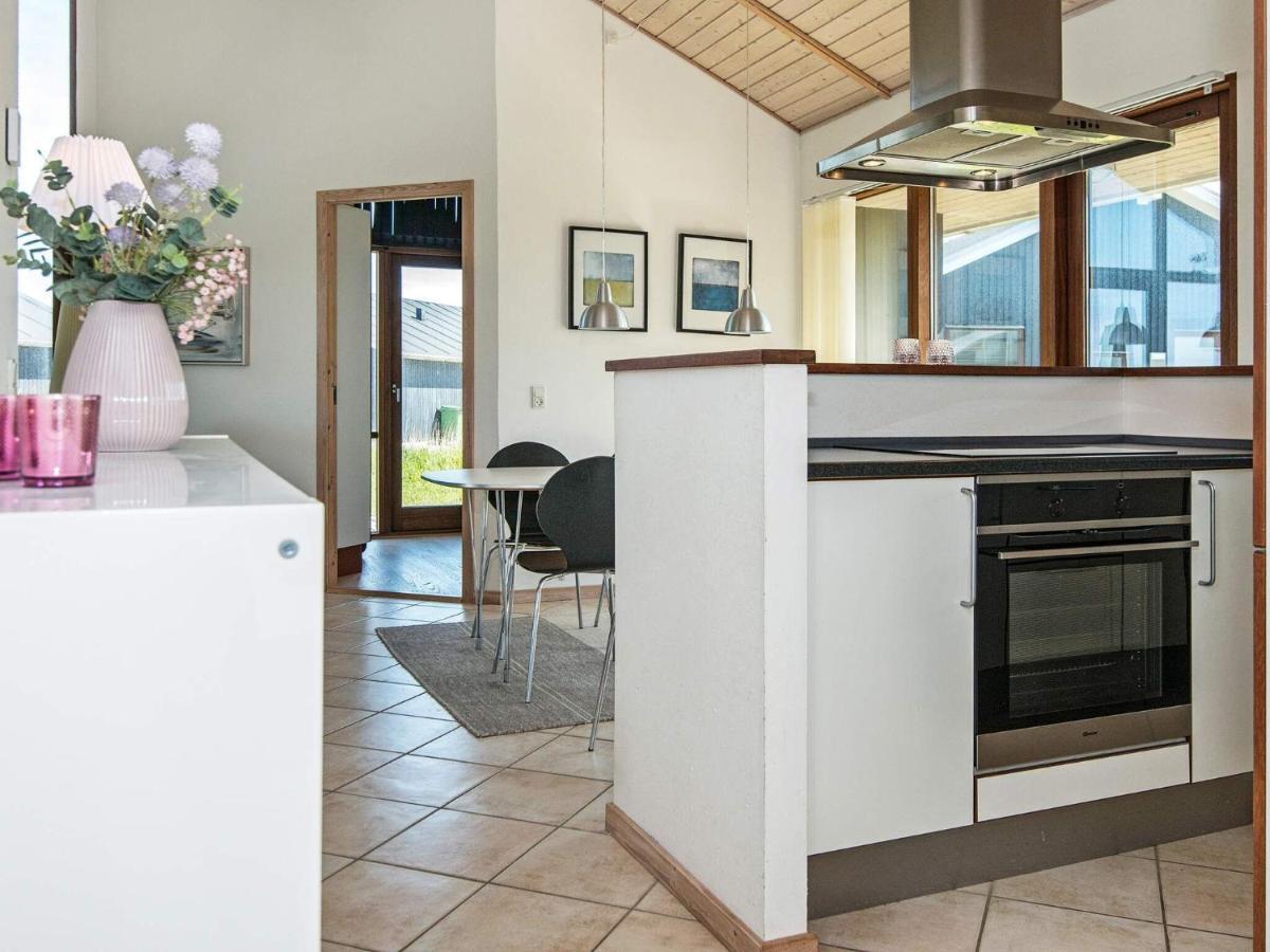 8 Person Holiday Home In Ulfborg Εξωτερικό φωτογραφία