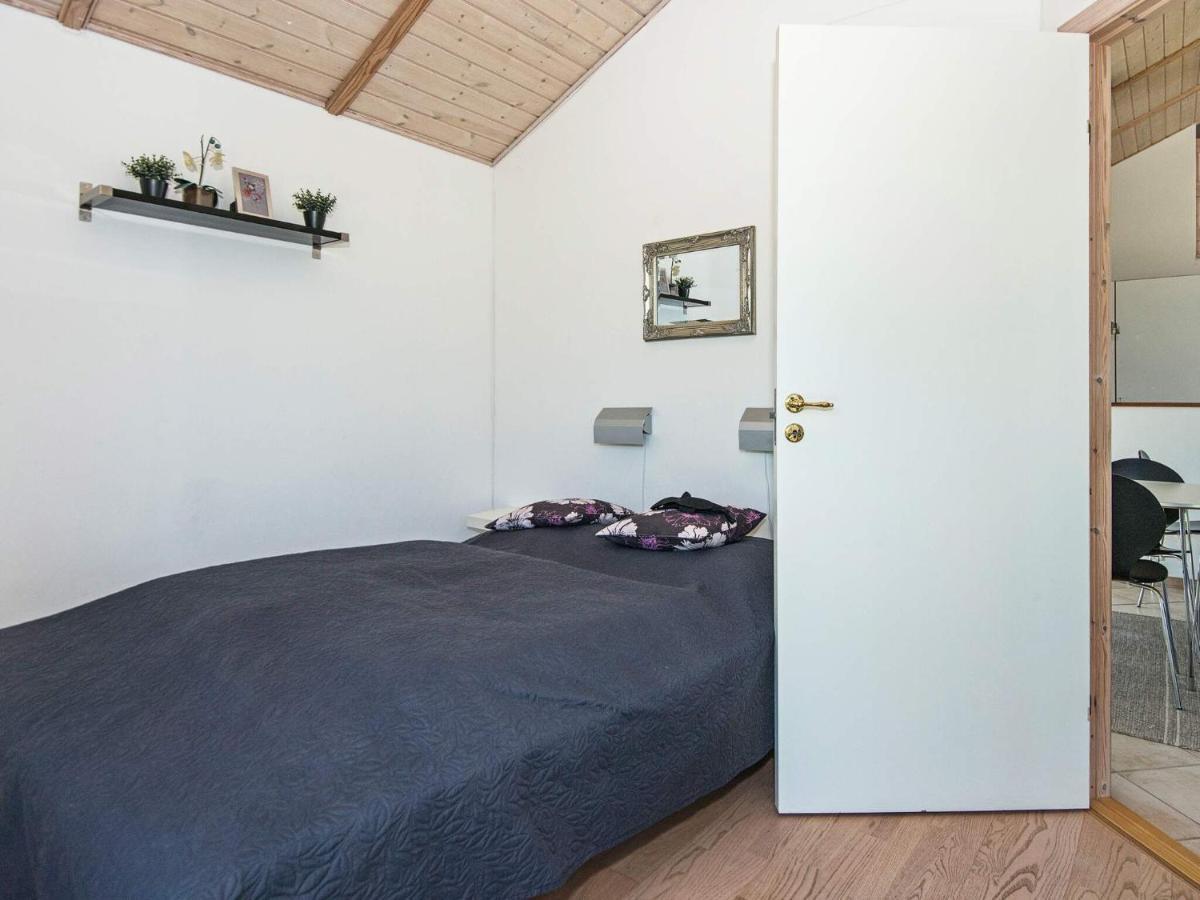 8 Person Holiday Home In Ulfborg Εξωτερικό φωτογραφία